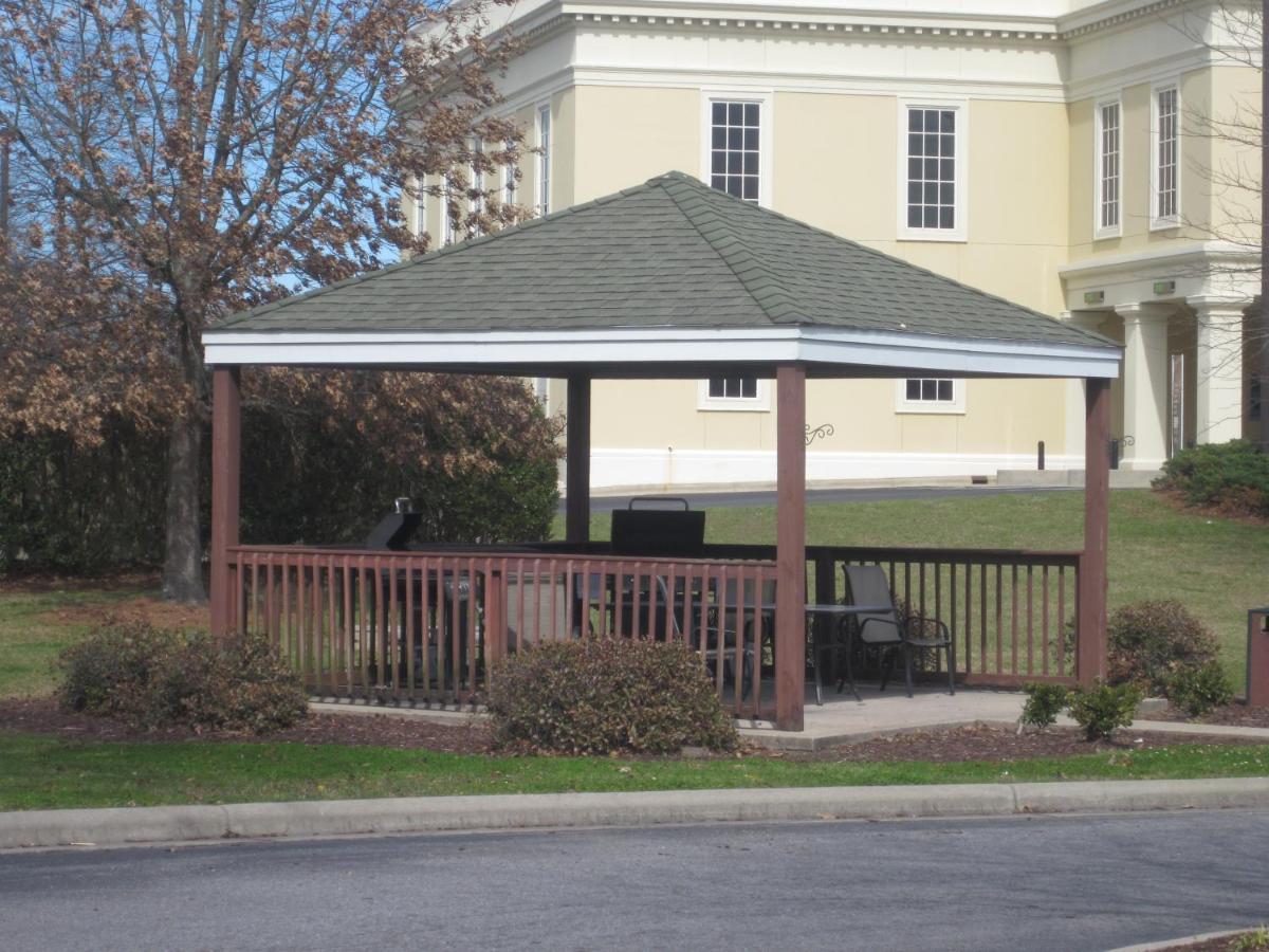 Intown Suites Extended Stay Greenville Nc Extérieur photo