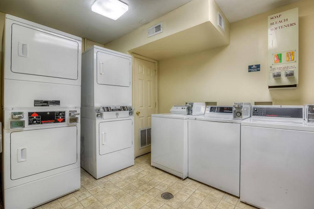 Intown Suites Extended Stay Greenville Nc Extérieur photo